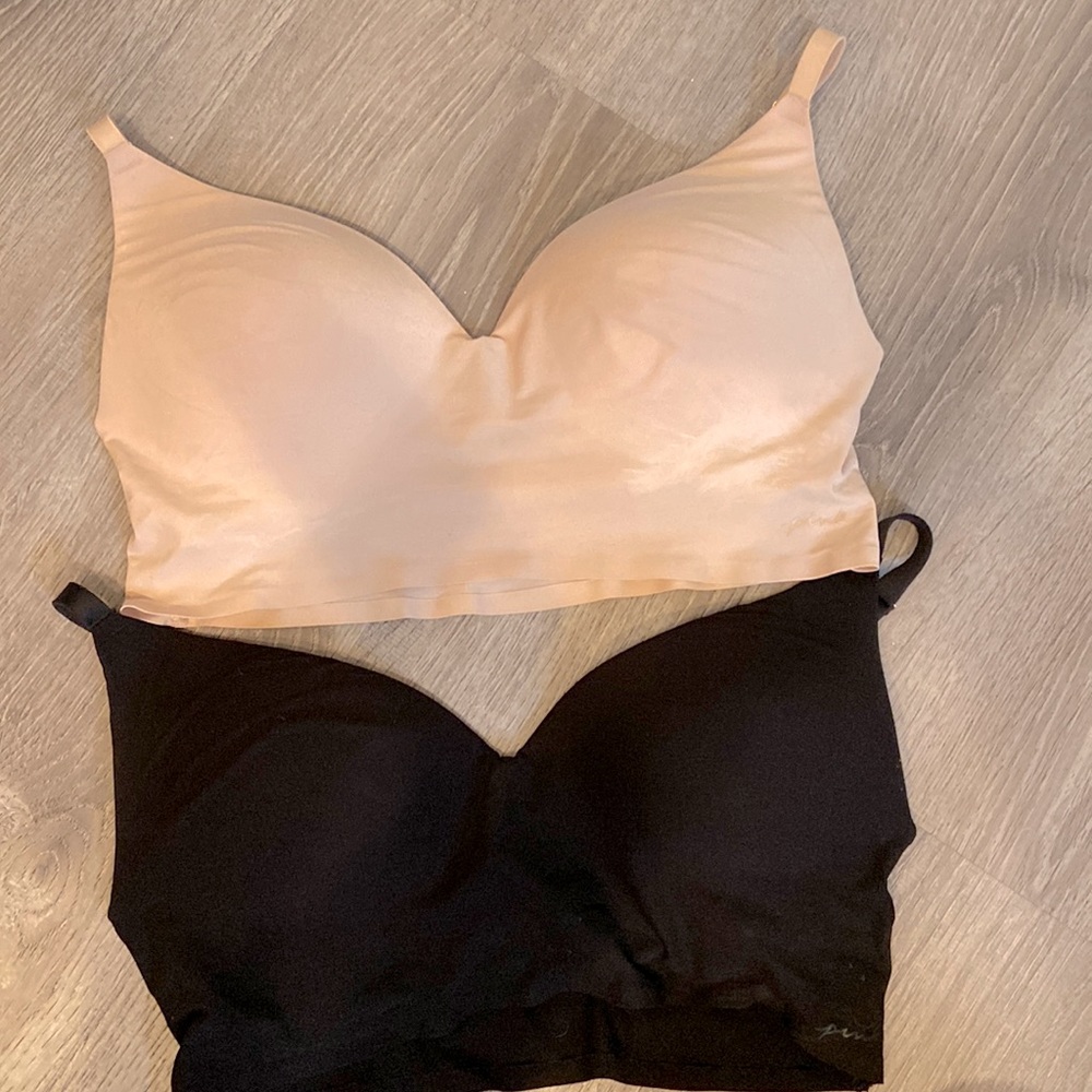 Victoria’s Secret wireless push-up bra’s